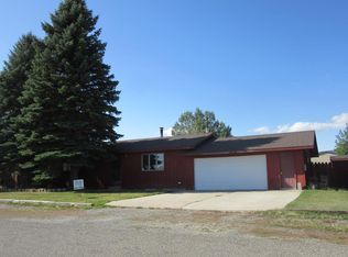 2121 Steadman St, Cody, WY 82414