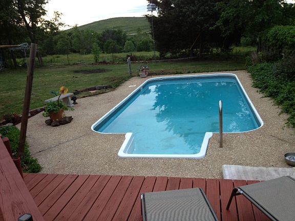 pool/deck