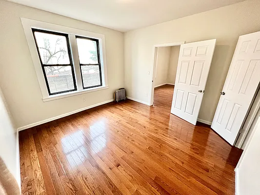 Rented by A&E Real Estate Management | media 7