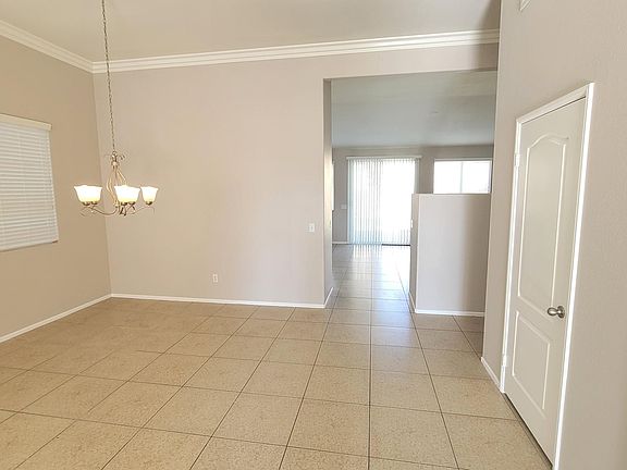 3rd image of 24520 Dunlavy Ct