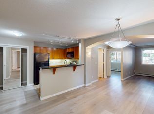 881 15th Ave SW #104, Calgary, AB T2R 1R8