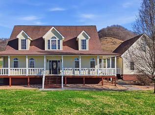 1226 Quarry Rd, Castlewood, VA 24224