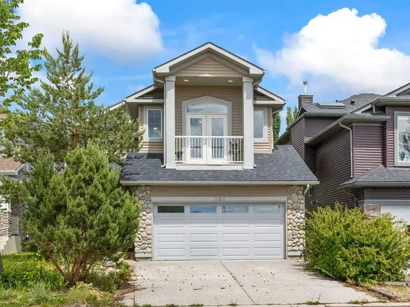 303 S Bridlemeadows Cmn SW, Calgary, AB T2Y 5C4