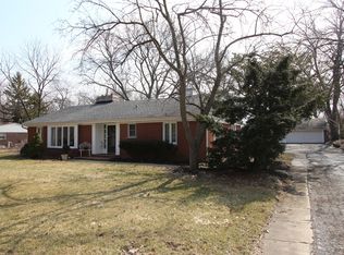 449 Grand Ave, Lake Zurich, IL 60047