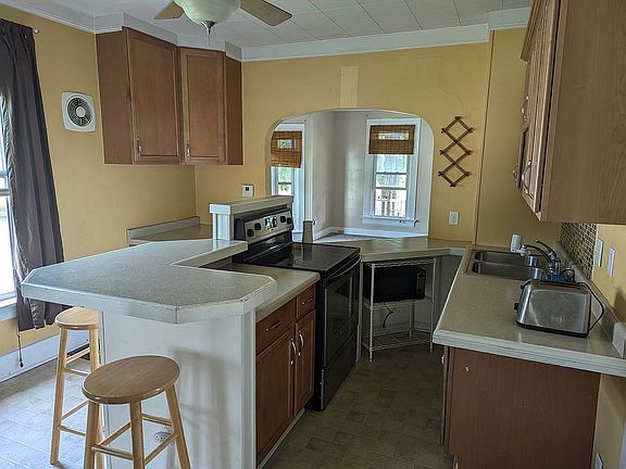 Kitchen 14 x 12.