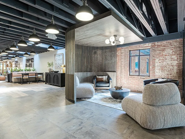 Brand New Resident Lounge