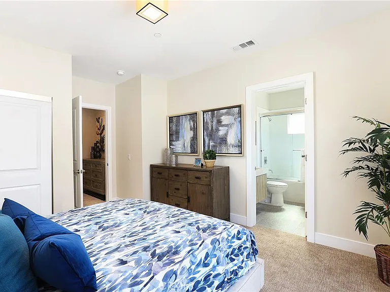 15 Turnberry Ln — Photo 44