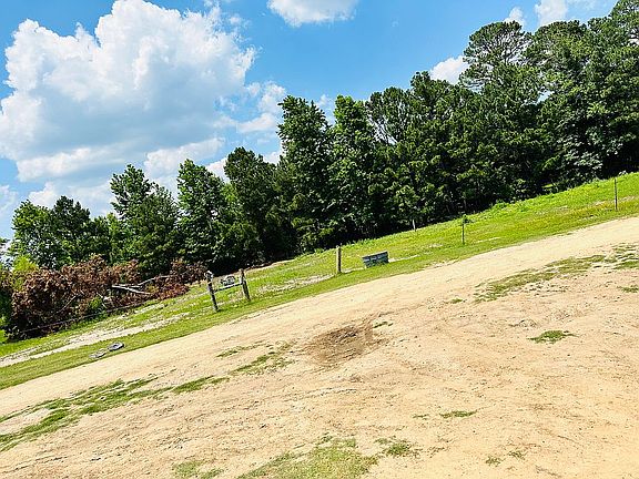 3rd image of 247 County Road 4641
