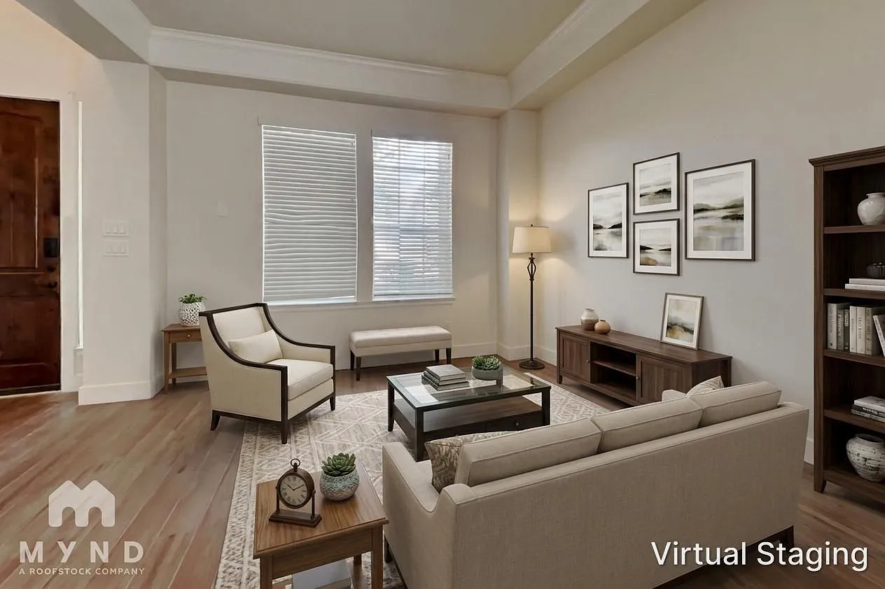 5 bed, 3.5 bath, 3750 sqft, $2,945 — Photo 2