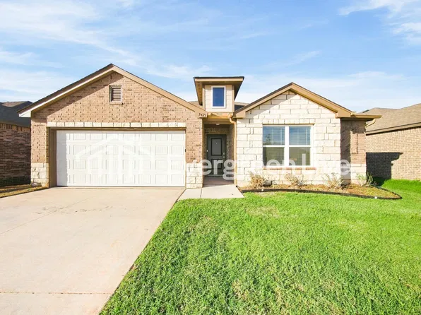 5421 Daxton Dr, Tuttle, OK 73089