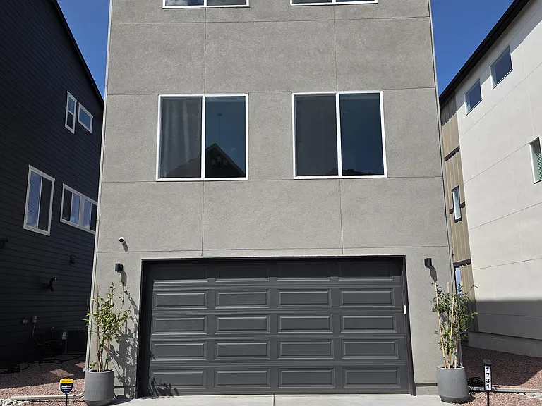 1731 Keystone Crest Ln — Photo 2