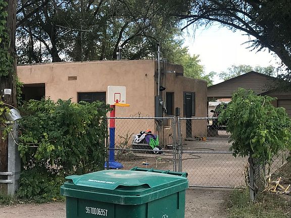 2nd image of 2442 Del Sur Dr SW