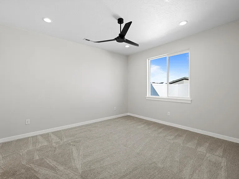 3325 S Nelson St — Photo 4