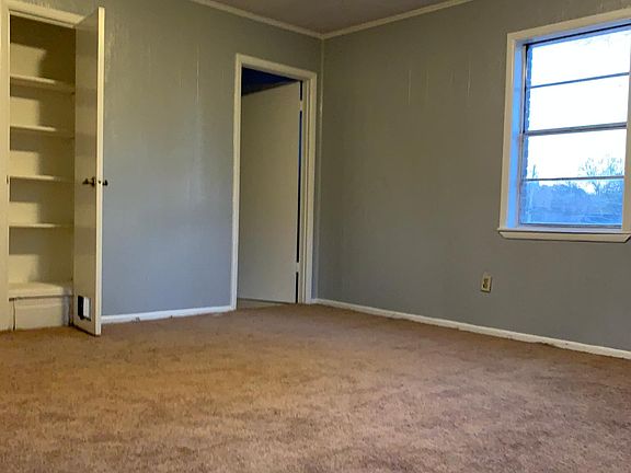 5th image of 4999 Wilburn Ave