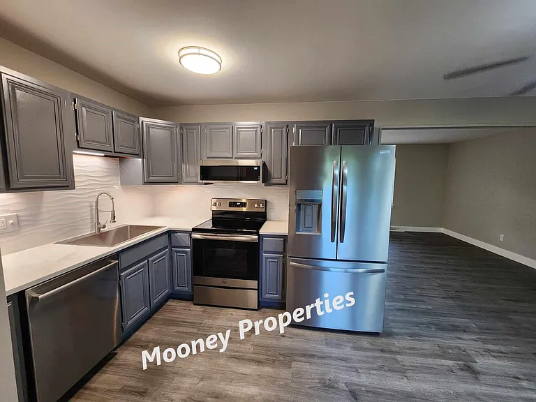 1732 Christine Dr — Photo 22