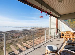 1120 Tsatsu Shores Dr #210, Delta, BC