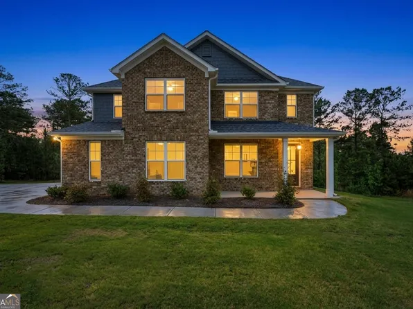 2910 Red Fox Dr, Haddock, GA 31033