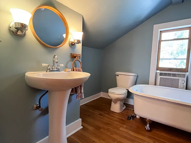 3409 Keystone Ave — Photo 4
