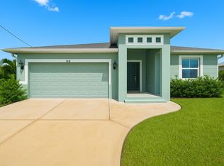 109 Turtle Dr, Rotonda West, FL 33947