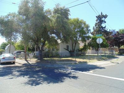 1900 North Ave, Sacramento, CA, 95838