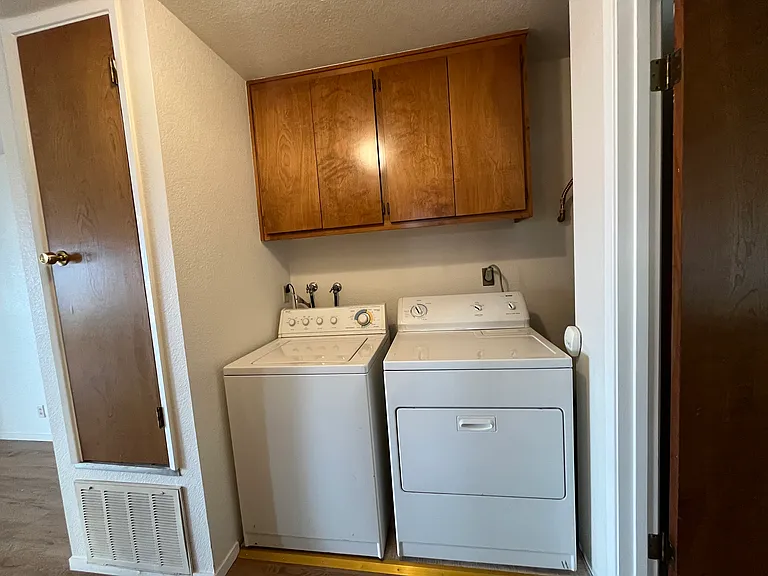 In-unit washer and dryer.