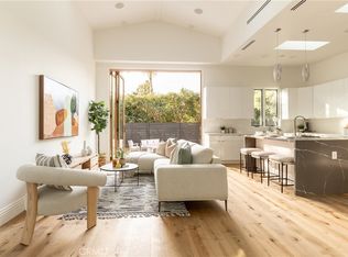 4543 Farmdale Ave, North Hollywood, CA 91602