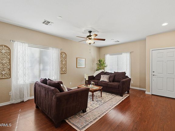 3rd image of 4747 S Carmine Circle