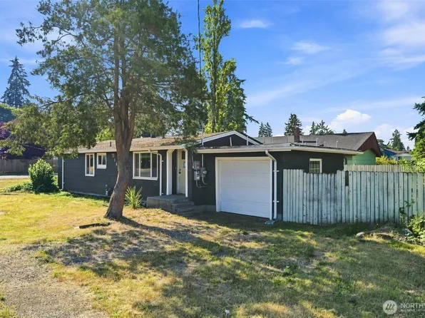 1402 Violet Meadow Street S, Tacoma, WA 98444