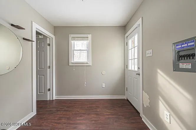 401 S Ash Ave — Photo 8