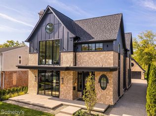 407 Greenwood St, Birmingham, MI