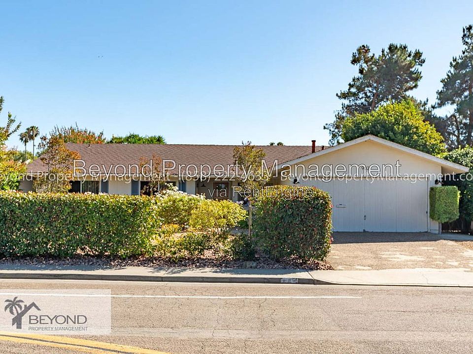 1st image of 902 La Sombra Dr