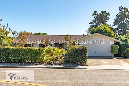 902 La Sombra Dr Photo 1 902 La Sombra Dr Photo 1