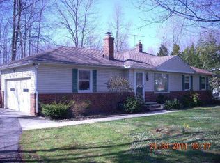 35115 Solon Rd, Solon, OH 44139