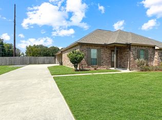 16009 Weston Court Dr, Prairieville, LA 70769