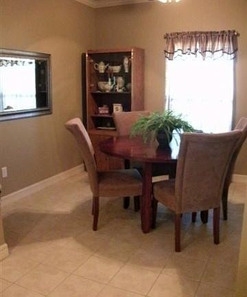 5th image of 208 Winding Brook Dr