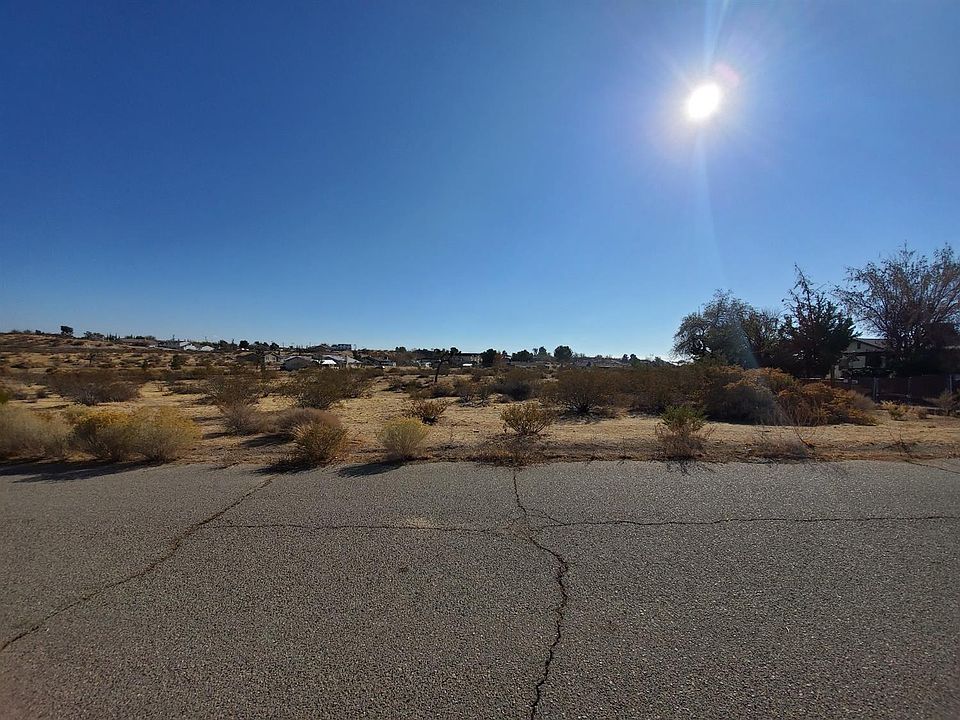 1st image of Majela Ct