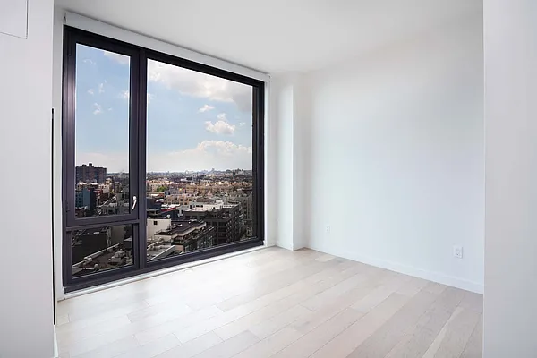 Rented by Cyberapts Management | media 17