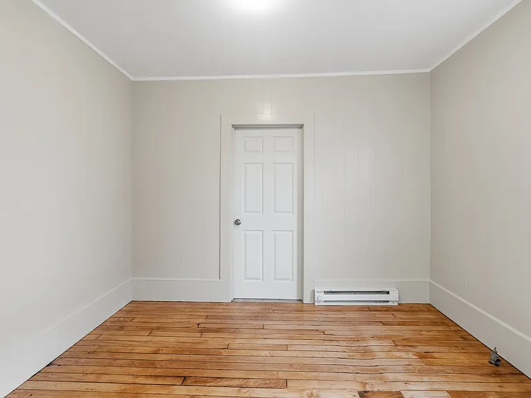 48 Hubbard St — Photo 8
