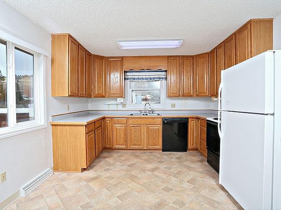 4th image of 2720 Rehberg Ln