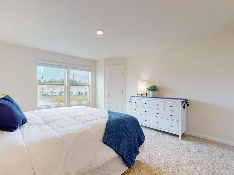 66 Pomona Way — Photo 20