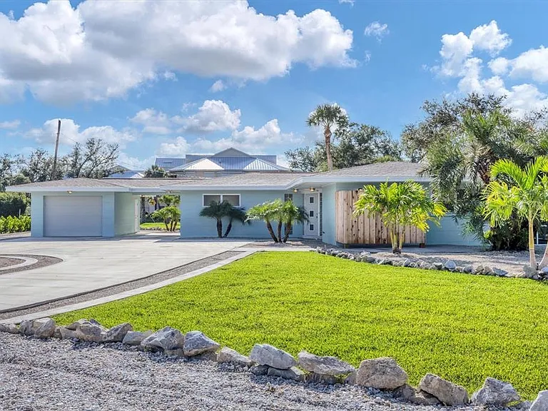 550 Gaspar Dr — Photo 10