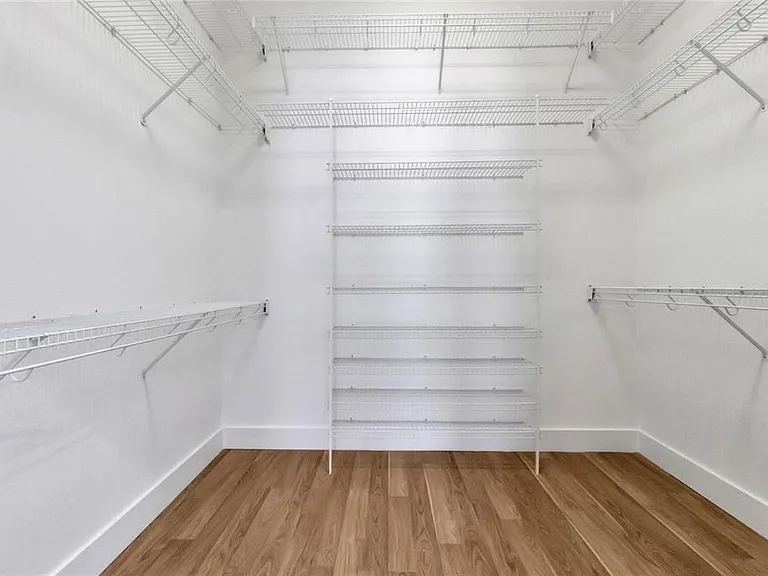 2884 Majestic Isle Dr — Photo 22