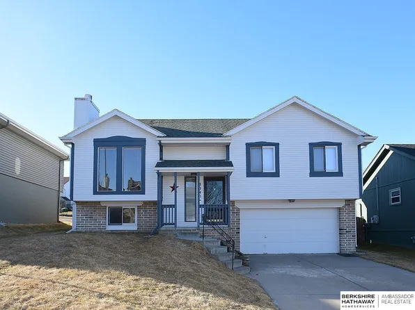 8341 Weber St, Omaha, NE 68122