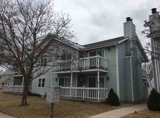 613 Adams St APT 13, Neenah, WI 54956