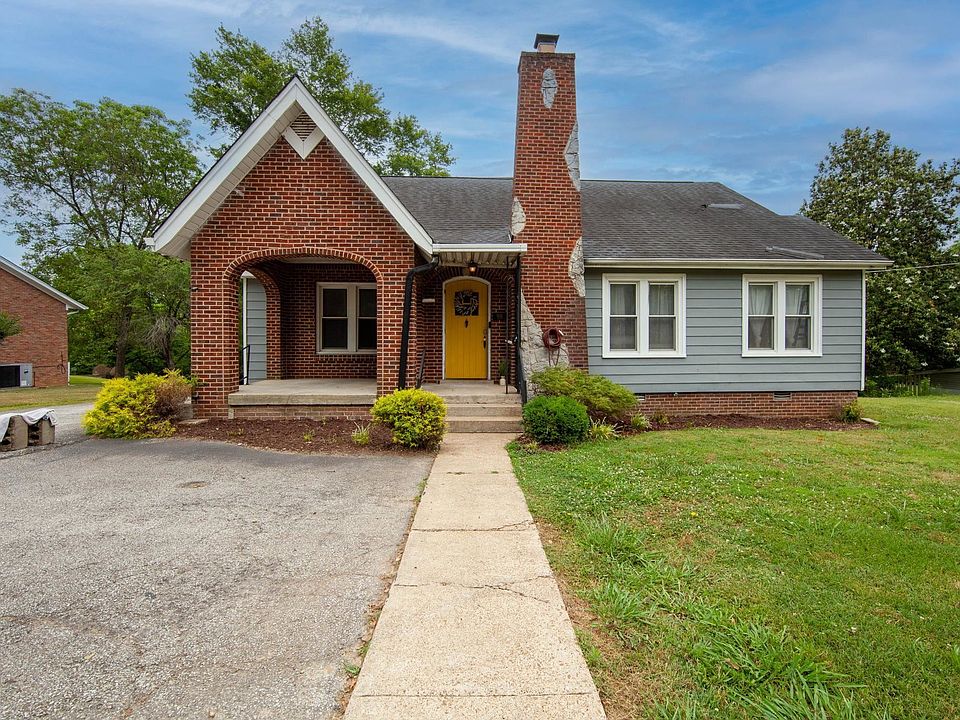 98 N Broad St, Lexington, TN 38351 Zillow