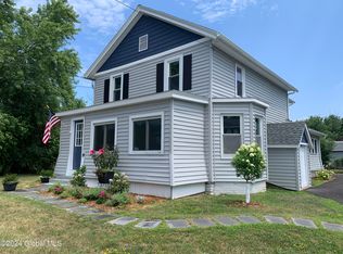 31 Main St, Ballston Lake, NY