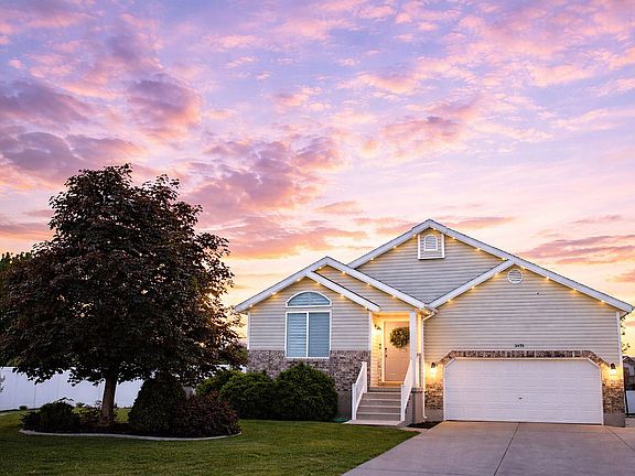 4th image of 3076 S Alderstone Bay