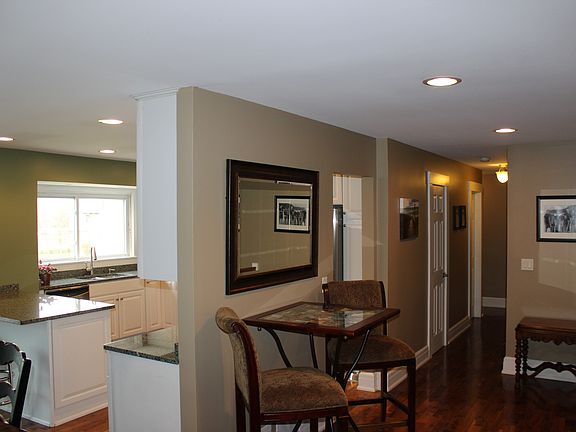 5th image of 1016 E Cherry Ln