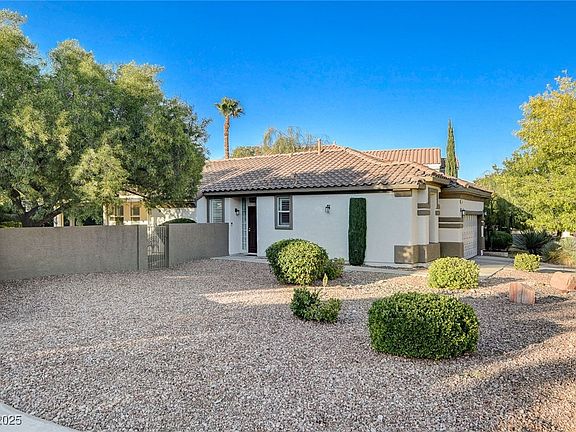5th image of 9748 Manheim Ln