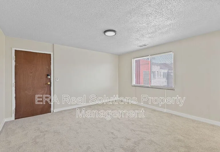7875 Reading Rd #1 — Photo 4